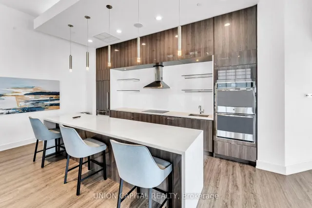 Additional image 37 of 10 Parklawn Rd Unit 1305