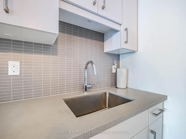 Additional image 14 of 2007 James St Unit 406