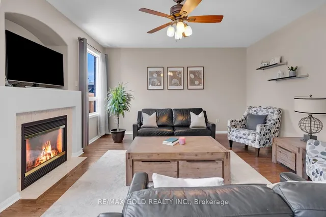 Additional image 16 of 6 Farad Crt