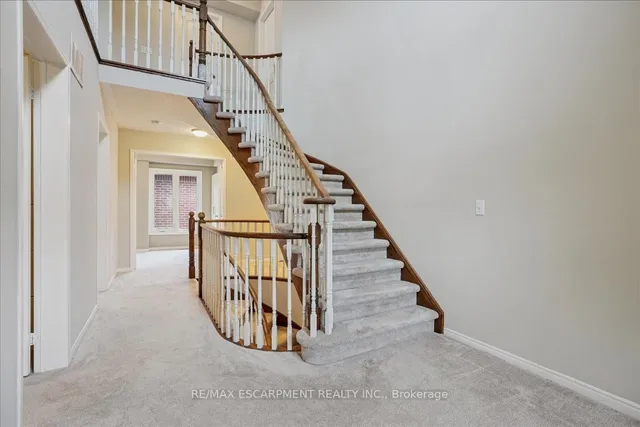 Additional image 23 of 105 River Glen Blvd