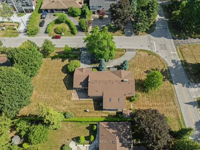 Additional image 48 of 71 Cedar Brae Blvd
