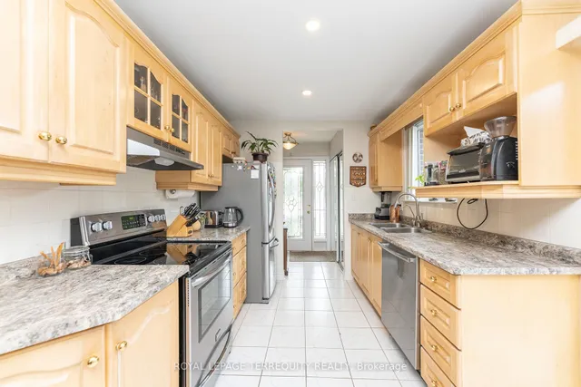 Additional image 13 of 3205 Gwendale Cres