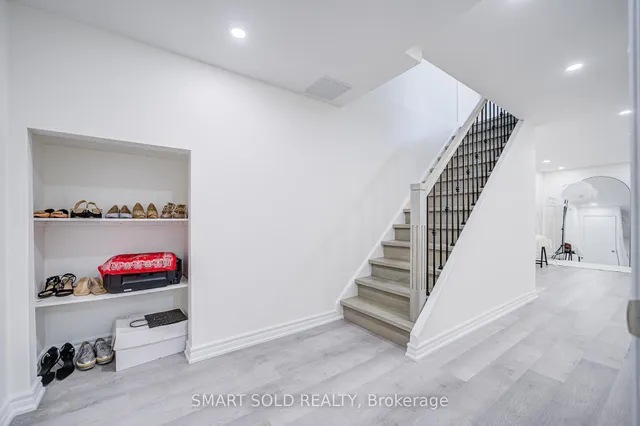 Additional image 41 of 81 Rakewood Cres