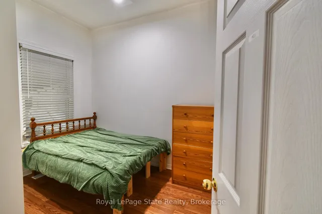 Additional image 21 of 13 Leeming St