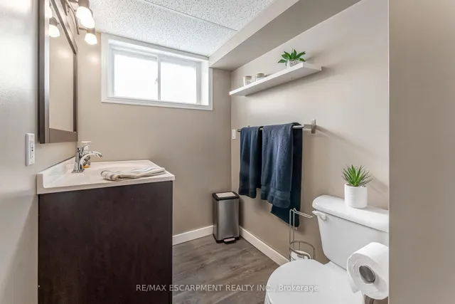 Additional image 14 of 9924 Dickenson Rd