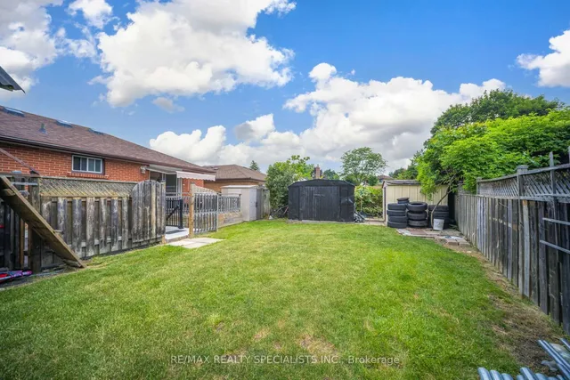 Additional image 40 of 2 Dunster Cres