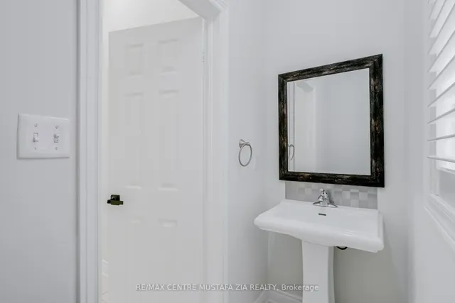 Additional image 17 of 562 Nairn Circ