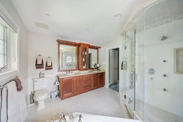 Additional image 30 of 116 Kenpark Ave