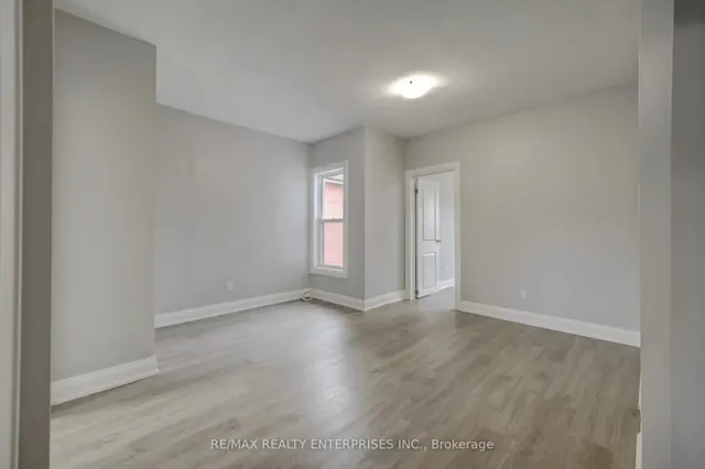 Additional image 17 of 26 Fairleigh Ave