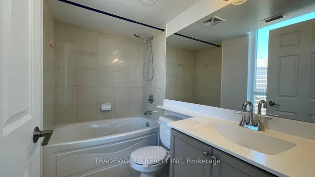 Additional image 22 of 25 Greenview Ave Unit 2526