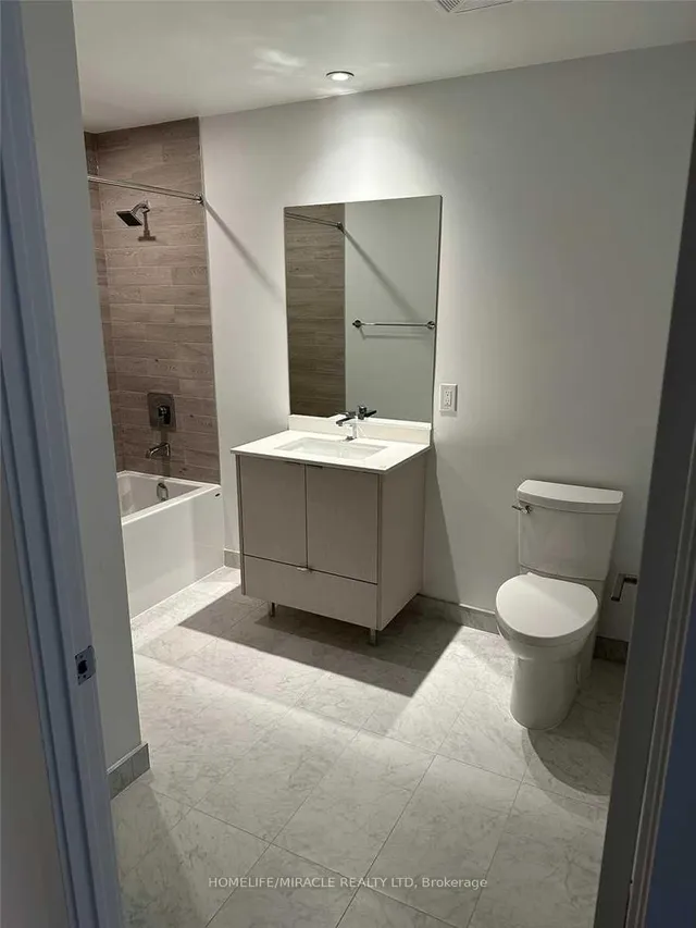 Additional image 17 of 1926 Lakeshore Blvd Unit 3811