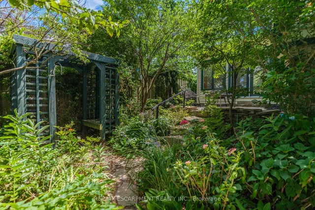 Additional image 27 of 179 Appleford Crt