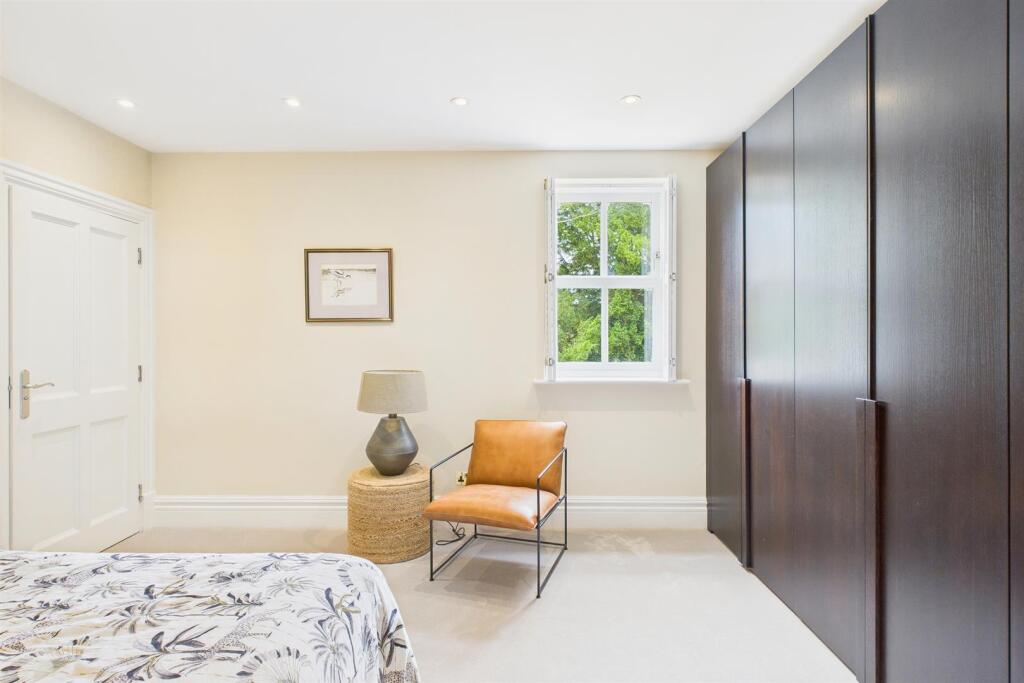 Additional image 17 of Mulberry House, Woodside AL9 6DD