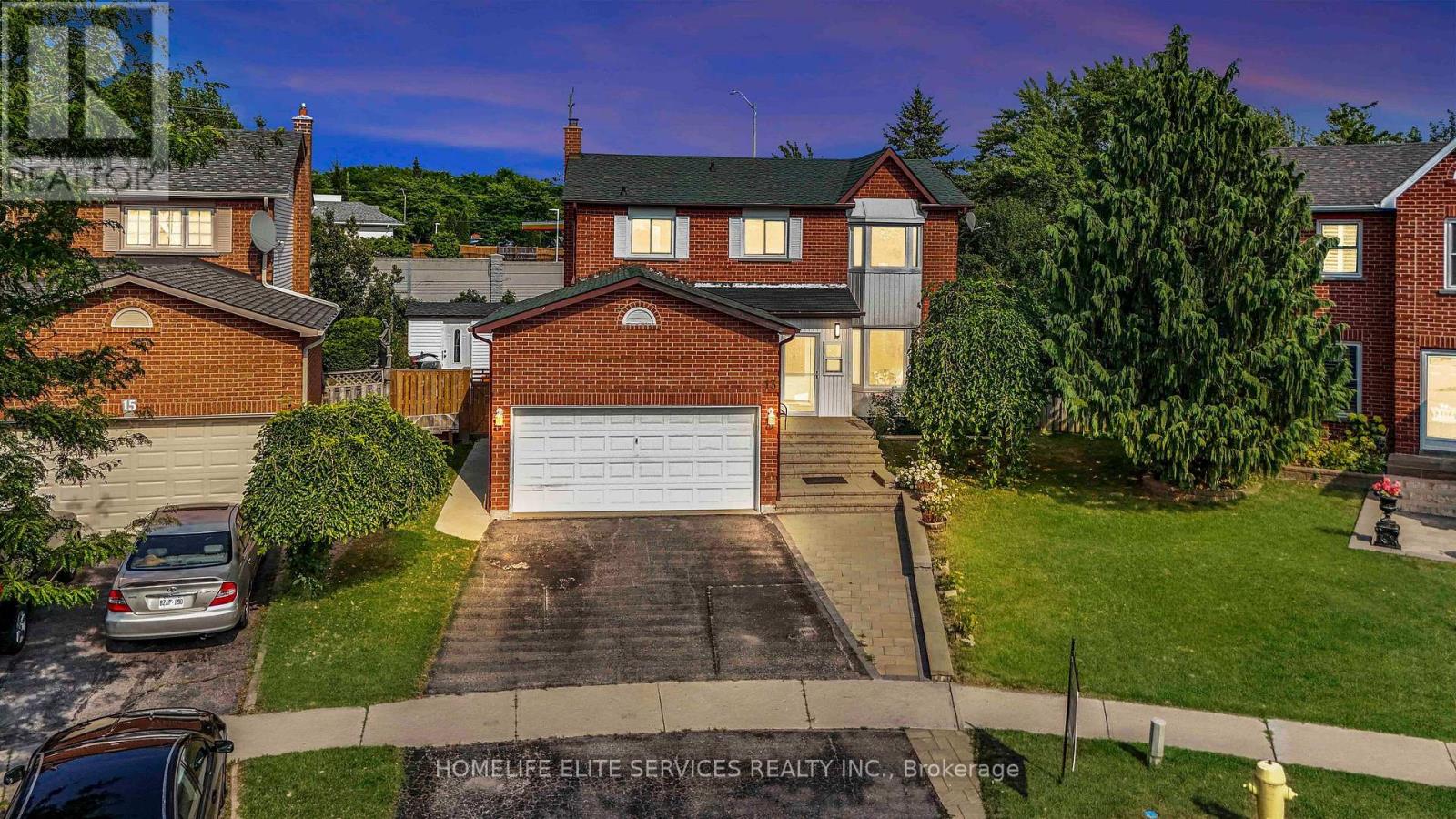 Property image for 13 ATKINSON COURT|Ajax (Central), Ontario L1S5E4