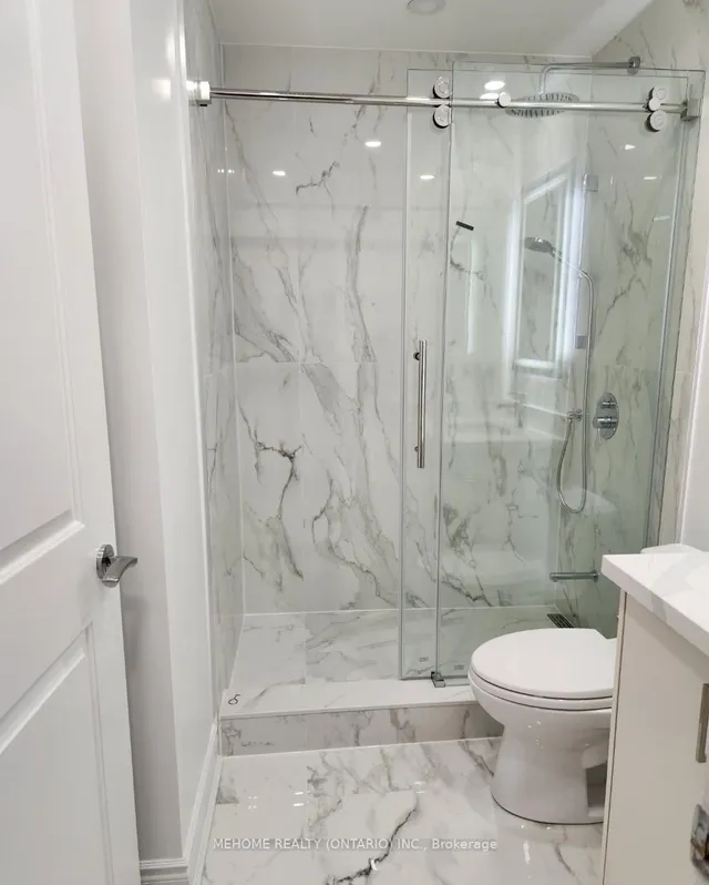 Additional image 12 of 35 Balmuto St Unit 3010