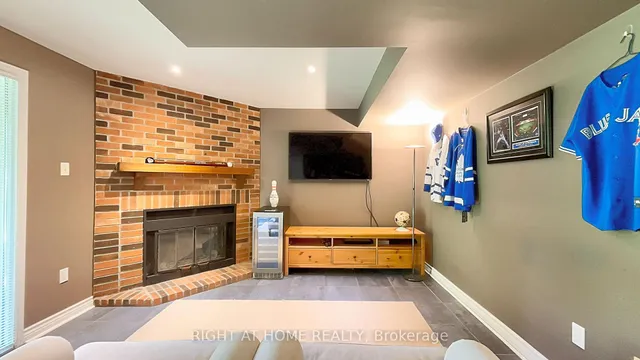 Additional image 34 of 50 Tamarack Circ
