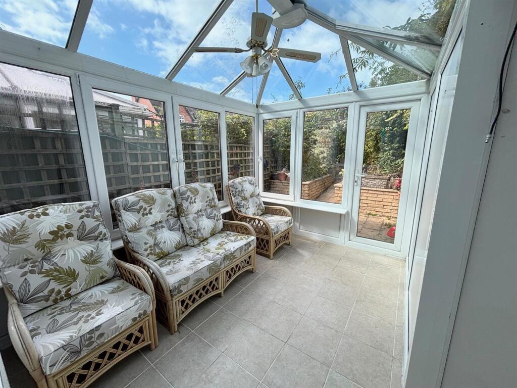 Additional image 6 of High Street, Henley-In-Arden