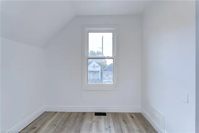 Additional image 31 of 49 Harmony Ave