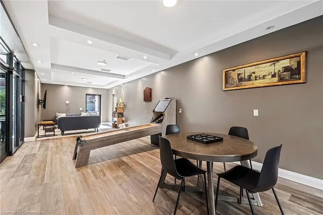 Additional image 24 of 1 Redfern Ave Unit 228