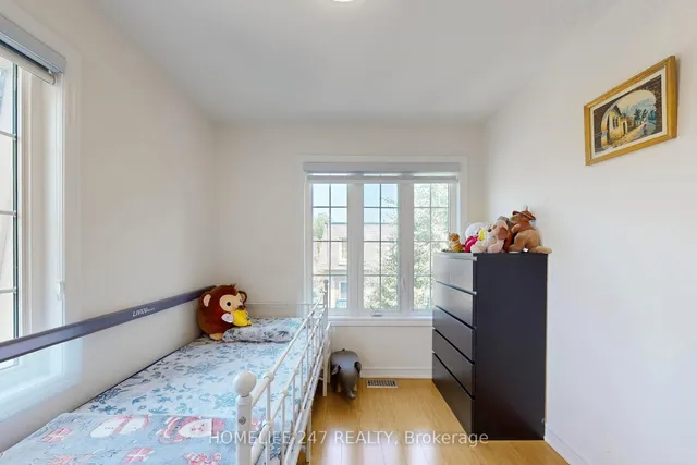 Additional image 41 of 25 Jeremiah Lane