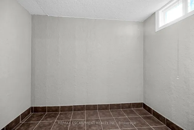 Additional image 40 of 7 Kathleen Crt