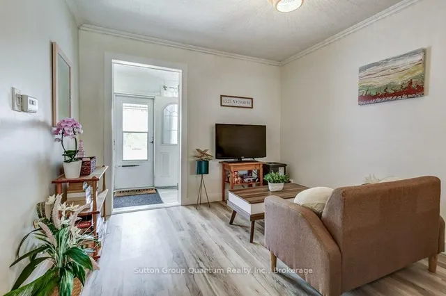 Additional image 9 of 34 vansitmart Ave