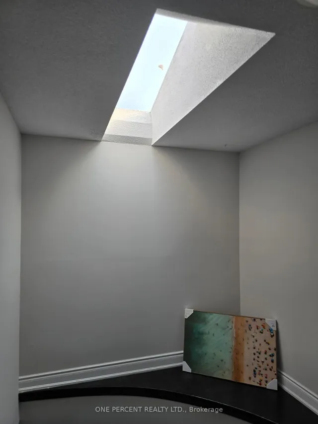 Additional image 5 of 52 Timberlane Dr