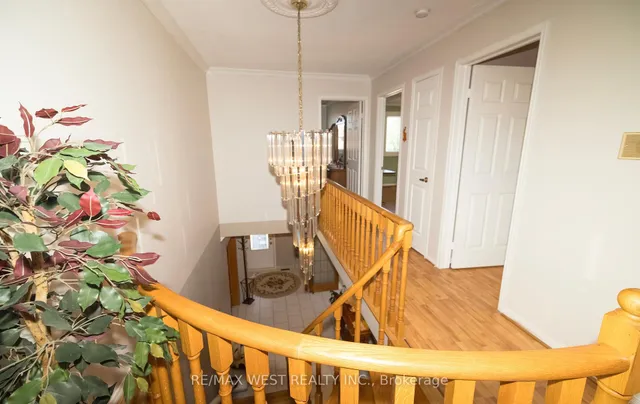 Additional image 30 of 52 Amantine Cres