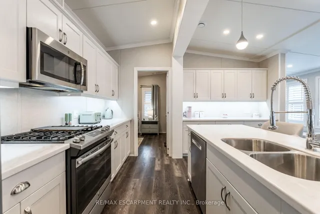 Additional image 18 of 4449 MILBUROUGH Line Unit 8 Poplar