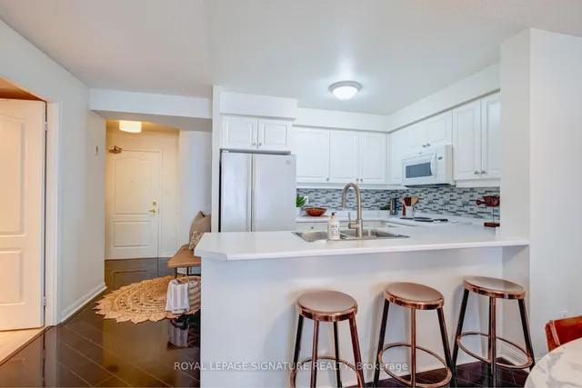 Additional image 10 of 3130 Yonge St Unit 401