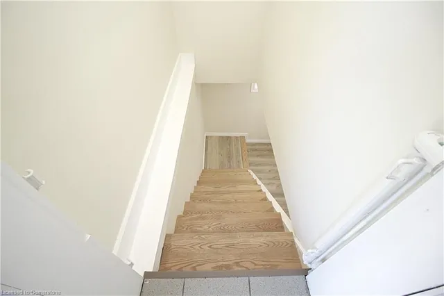 Additional image 20 of 109 Warren Ave