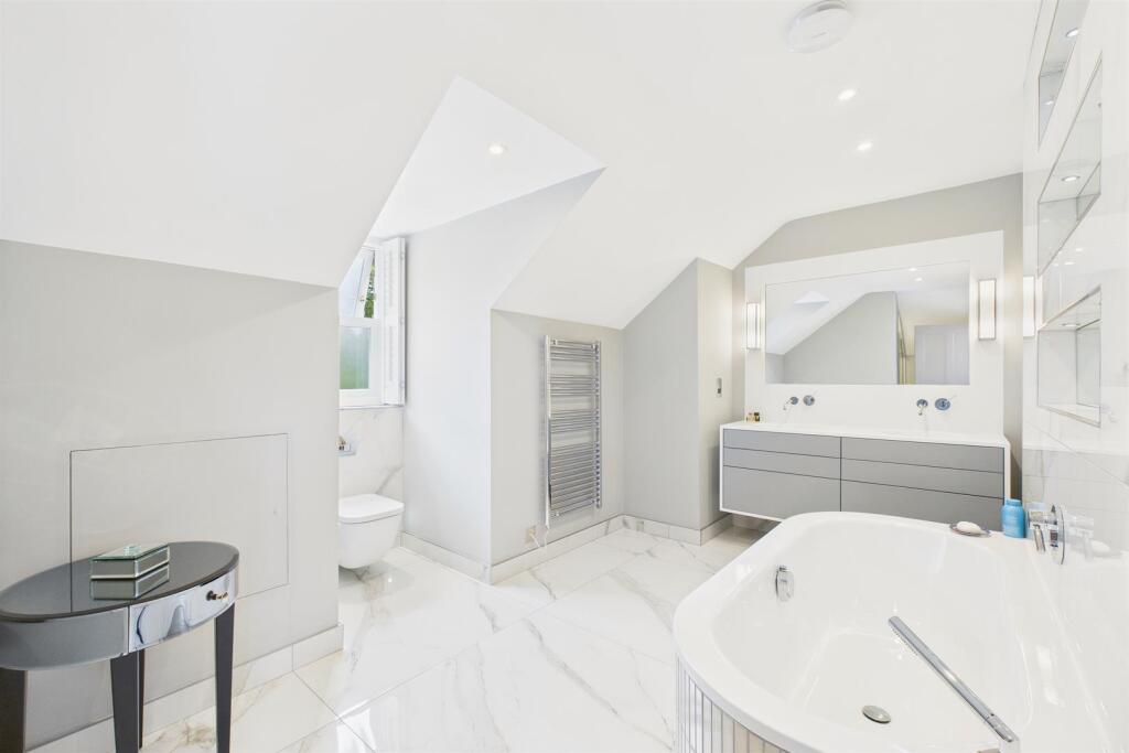 Additional image 20 of Mulberry House, Woodside AL9 6DD