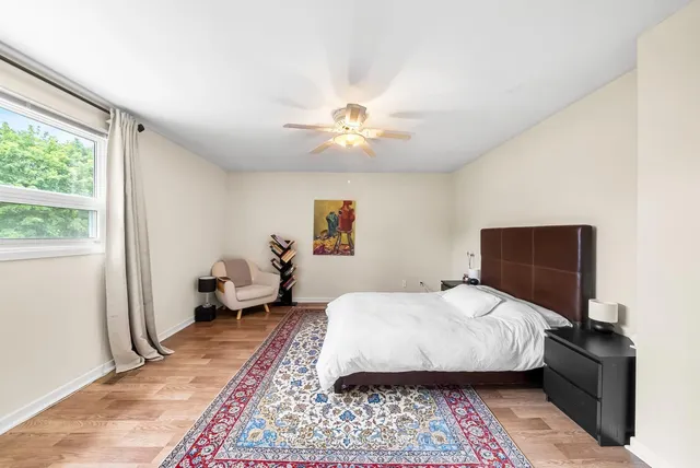 Additional image 27 of 237 Churchill Ave