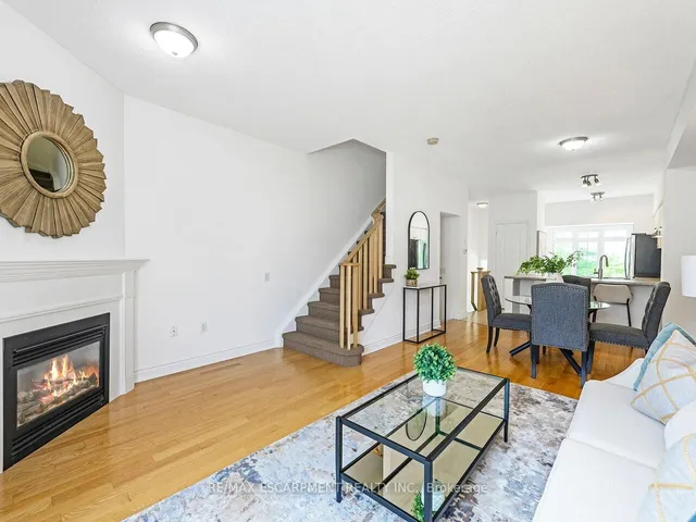 Additional image 16 of 5080 Fairview St Unit 15