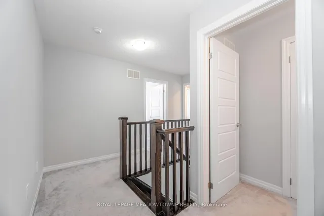 Additional image 19 of 2 Lothbury Dr