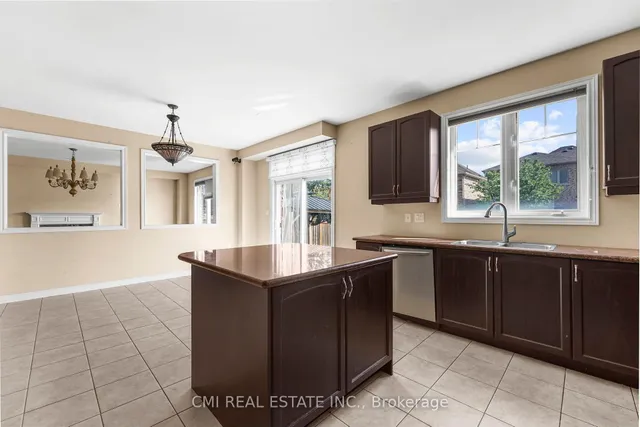 Additional image 16 of 5 Decorso Dr