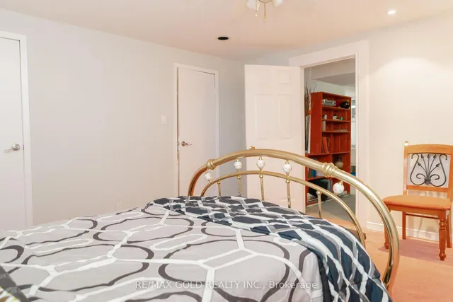 Additional image 34 of 16 Drury Cres