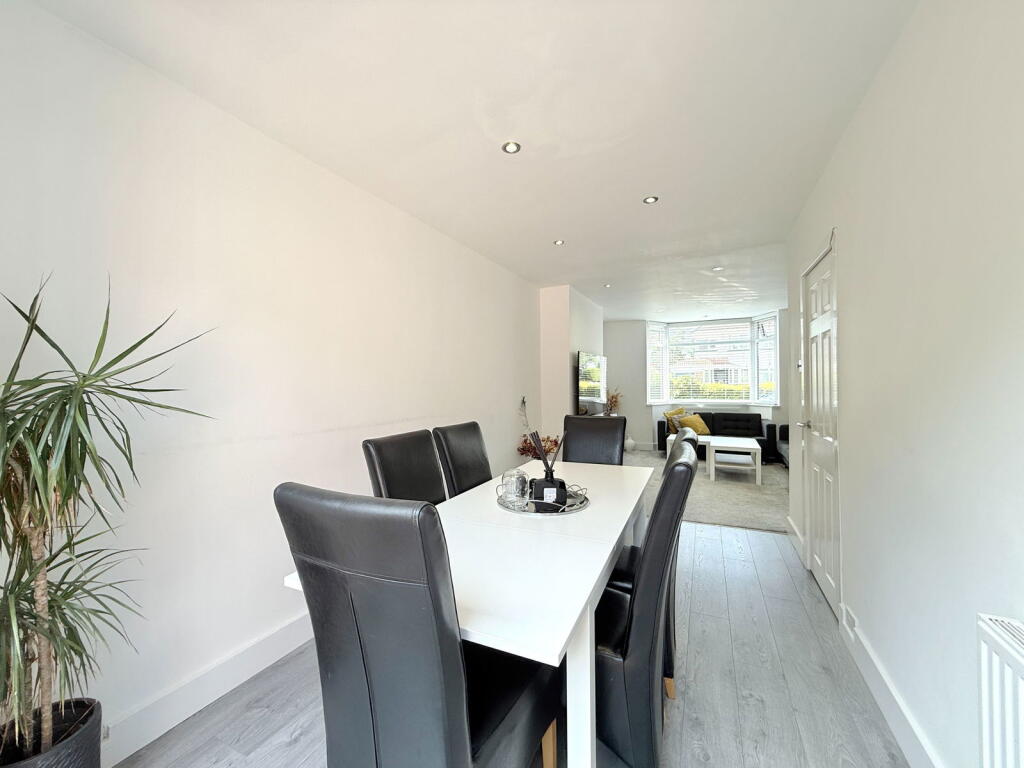 Additional image 5 of Fabian Crescent, Shirley
