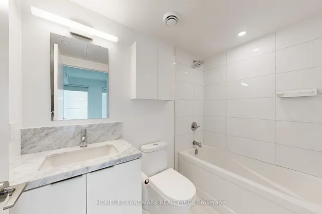 Additional image 17 of 238 Simcoe St Unit 403