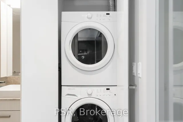 Additional image 24 of 3018 Yonge St Unit 311