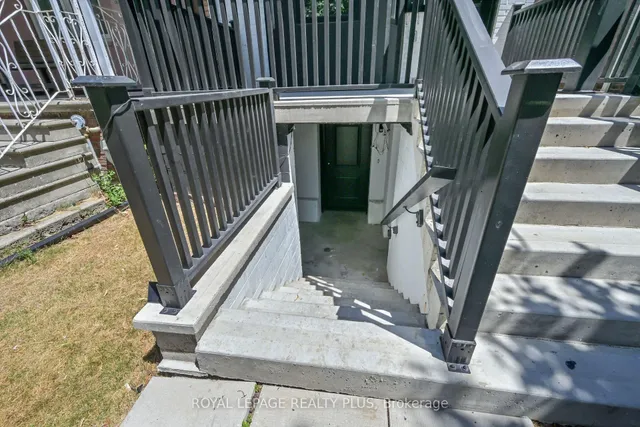 Additional image 34 of 23 Pauline Ave