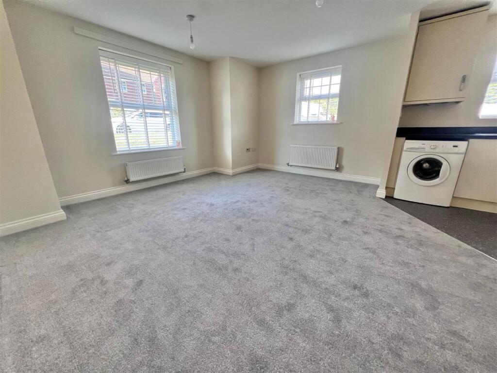 Additional image 10 of Peach Pie Street, Wincanton