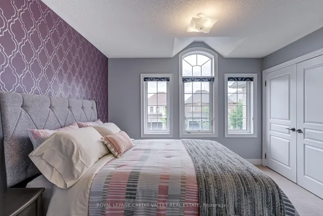 Additional image 30 of 44 Walbrook Rd