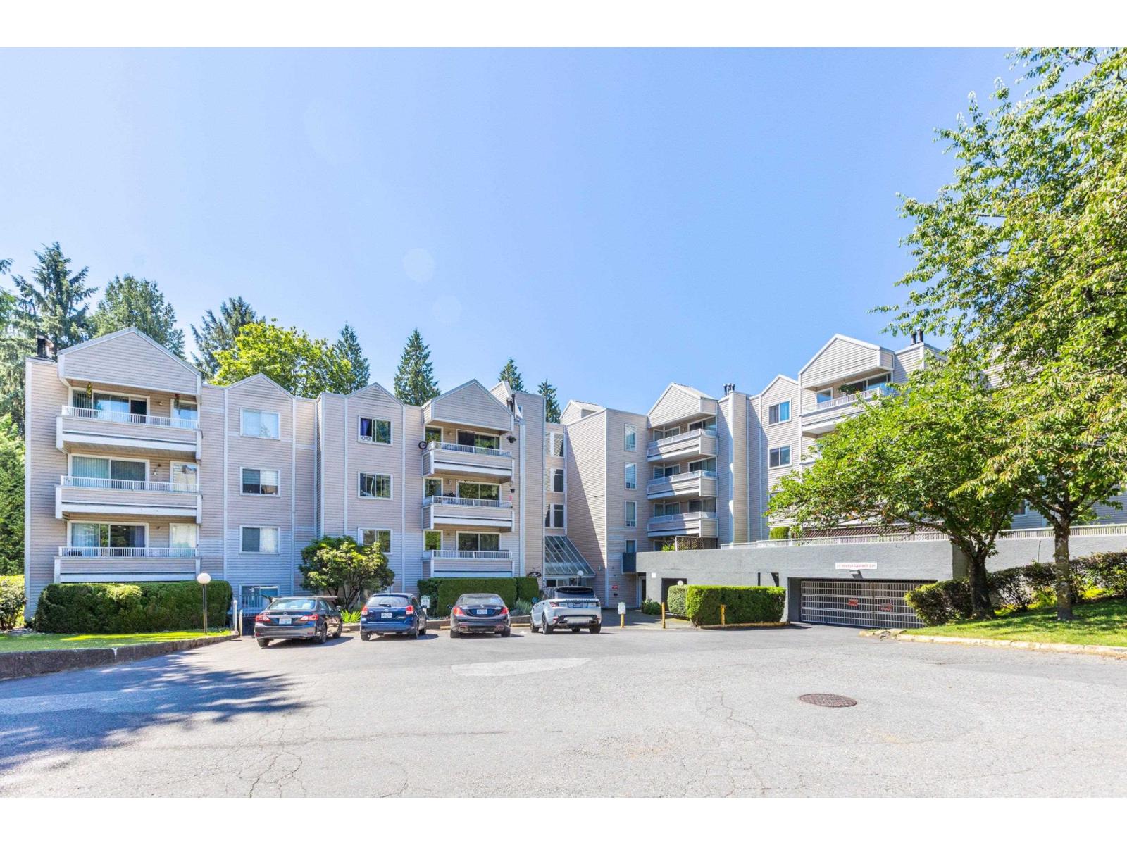 9644 134 STREET|Surrey, British Columbia V3T5M3