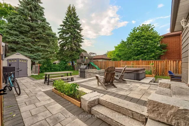 Additional image 39 of 33 MILES St