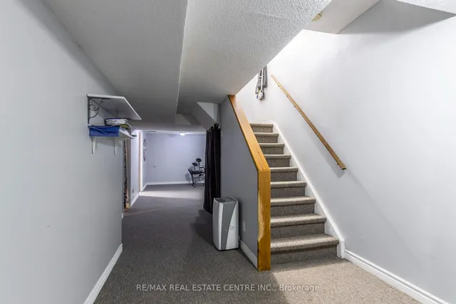 Additional image 28 of 443 Ontario St