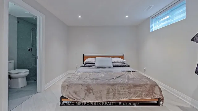 Additional image 9 of 20 Knox Ave