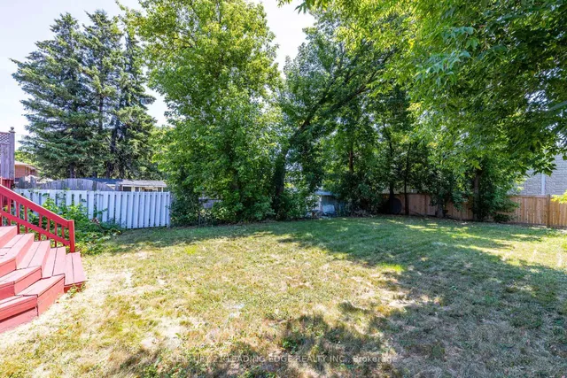 Additional image 40 of 83 MARILAKE Dr
