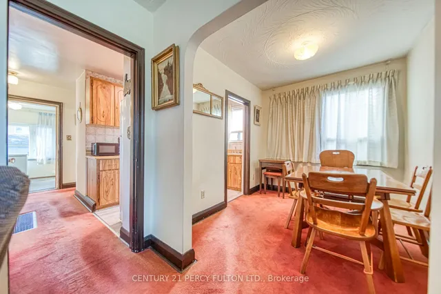 Additional image 8 of 3184 St Clair Ave