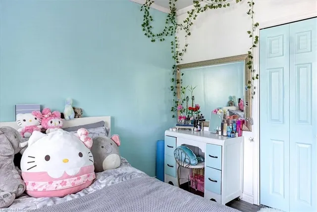 Additional image 8 of 8 Frances Ave